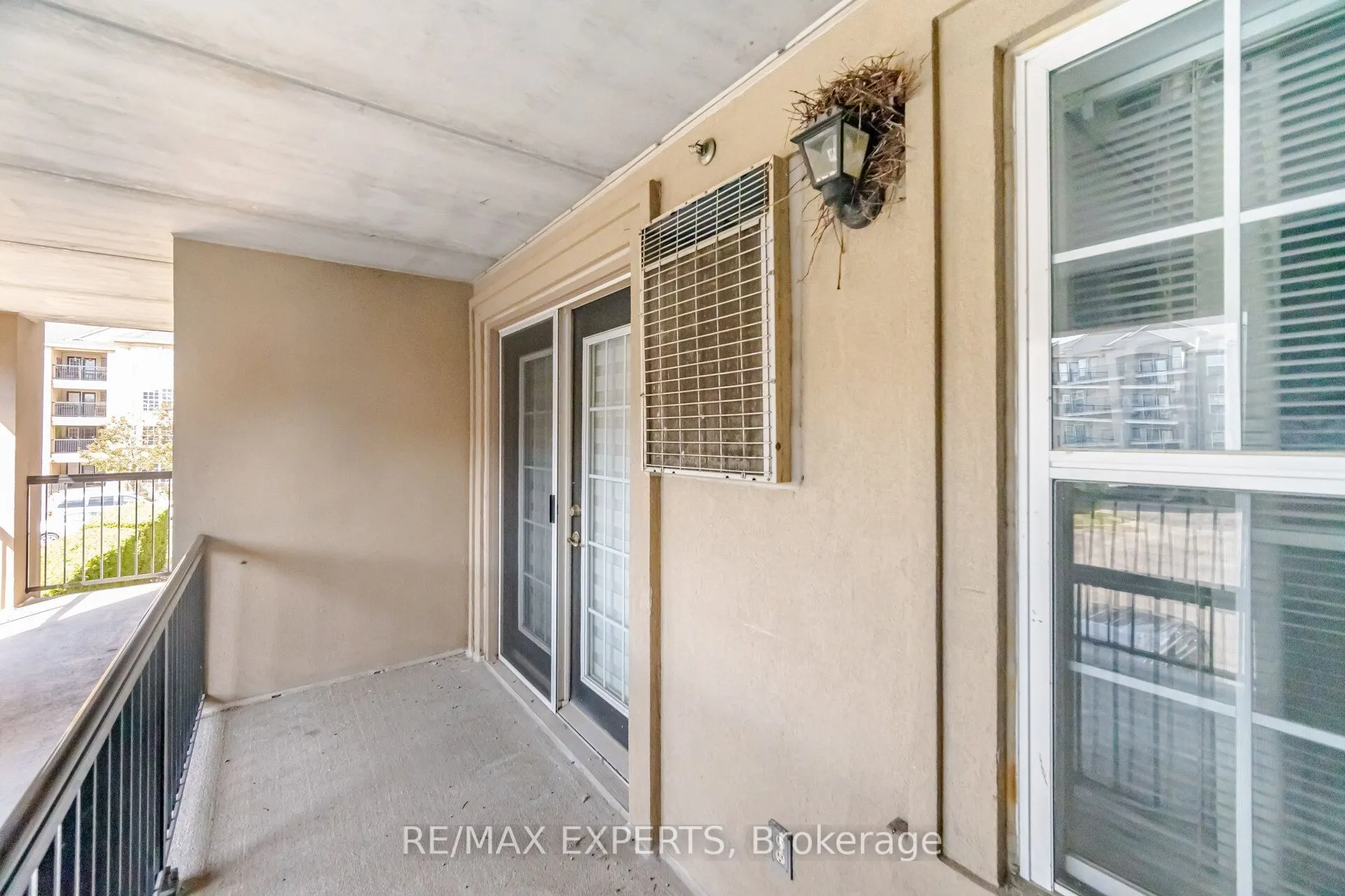 1491 Maple Avenue #206