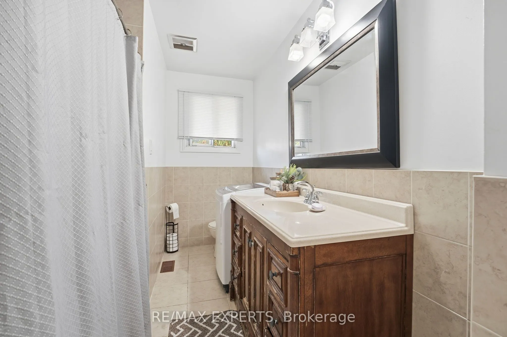 331 King Street E