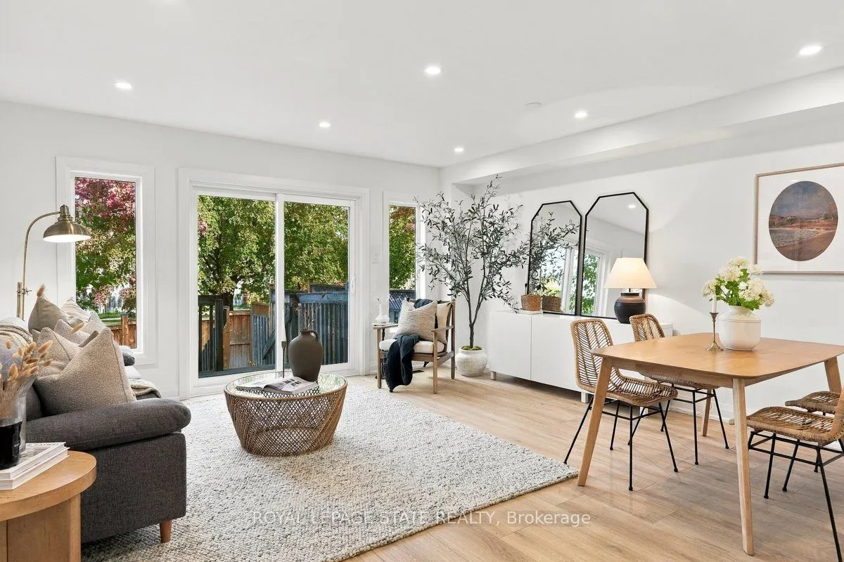 44 Viewcrest Circle