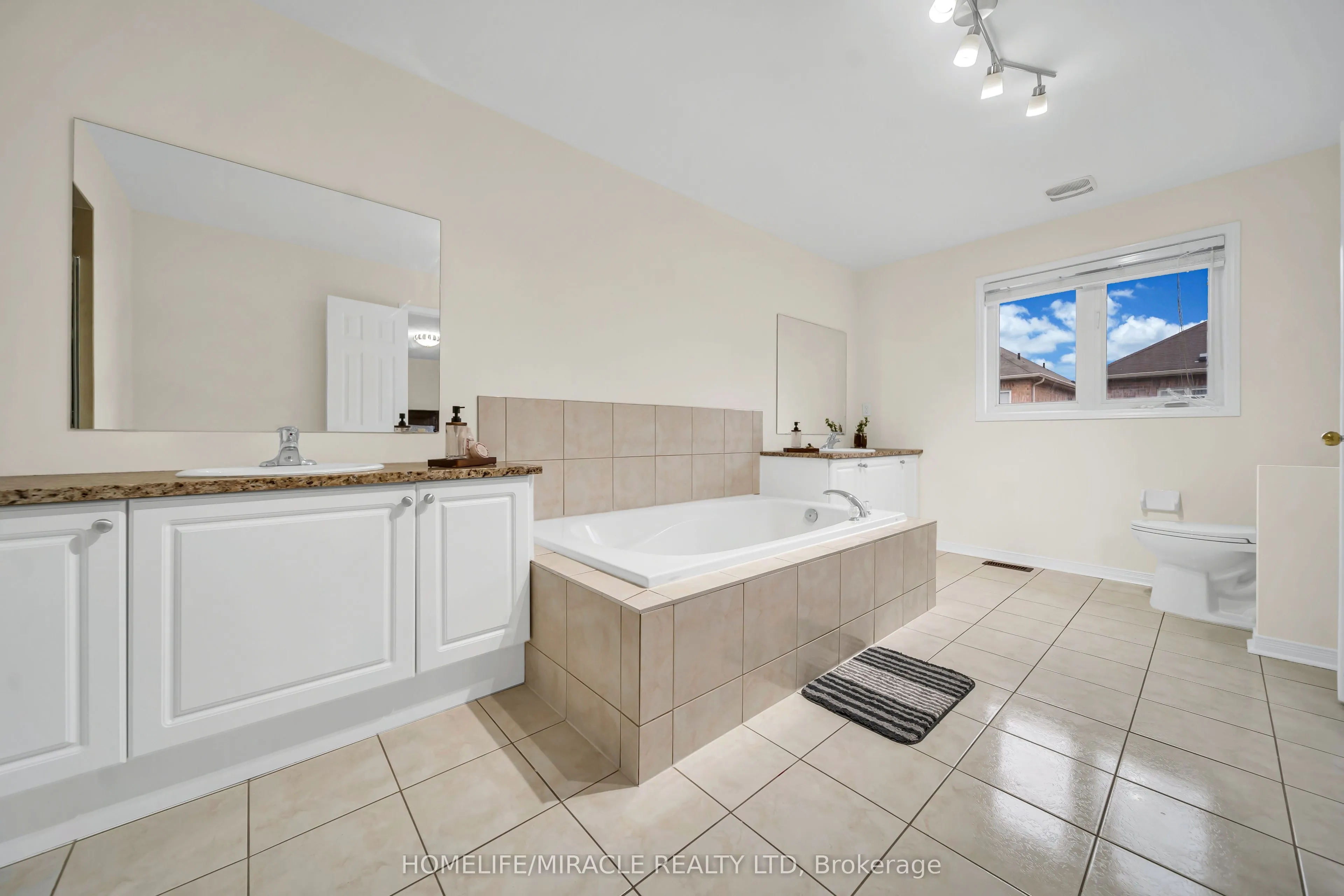 763 Pitcher Place
