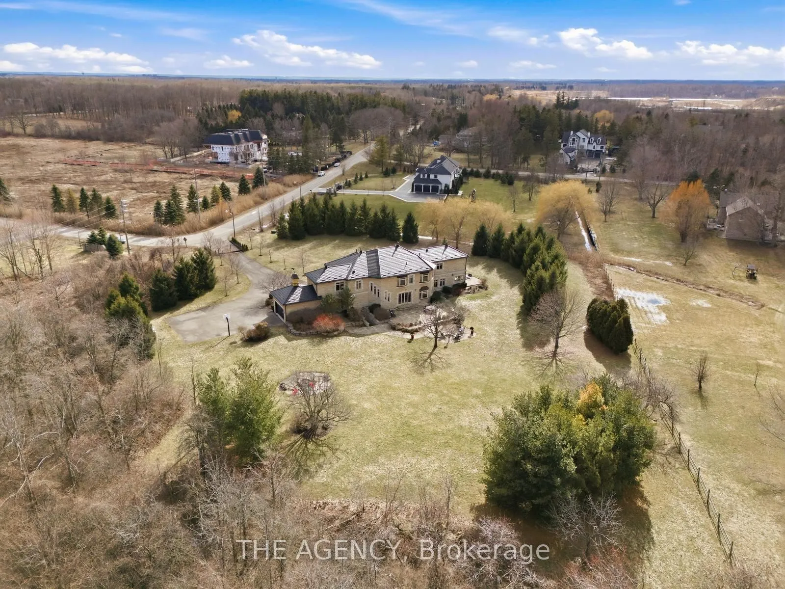 2659 2 Sideroad