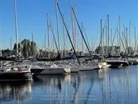 33 Shore Breeze Drive #3901