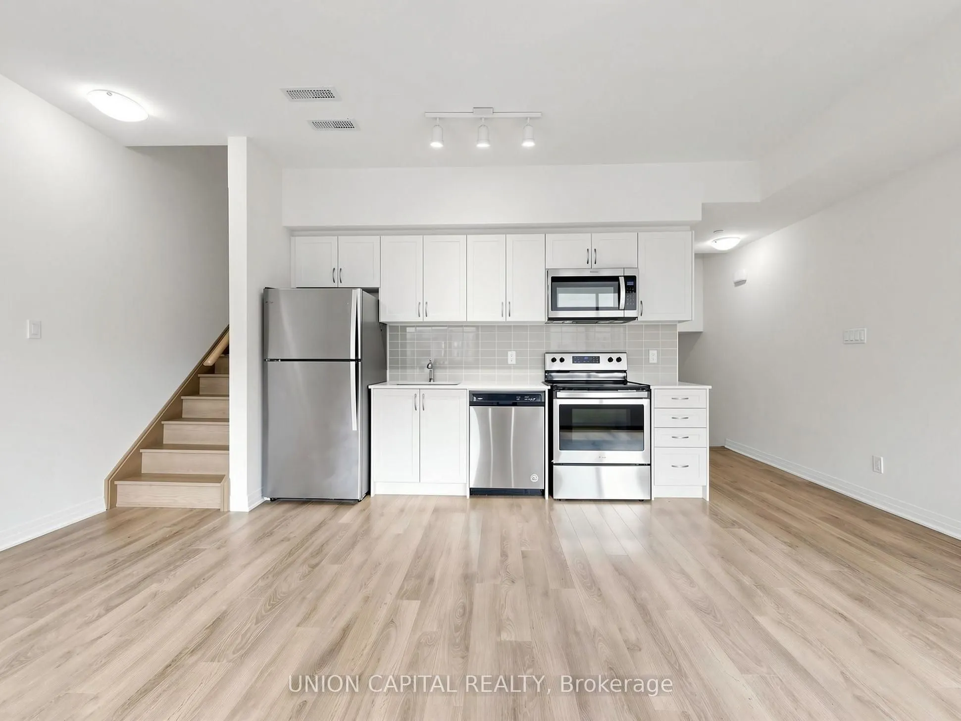 1238 Cawthra Road #4