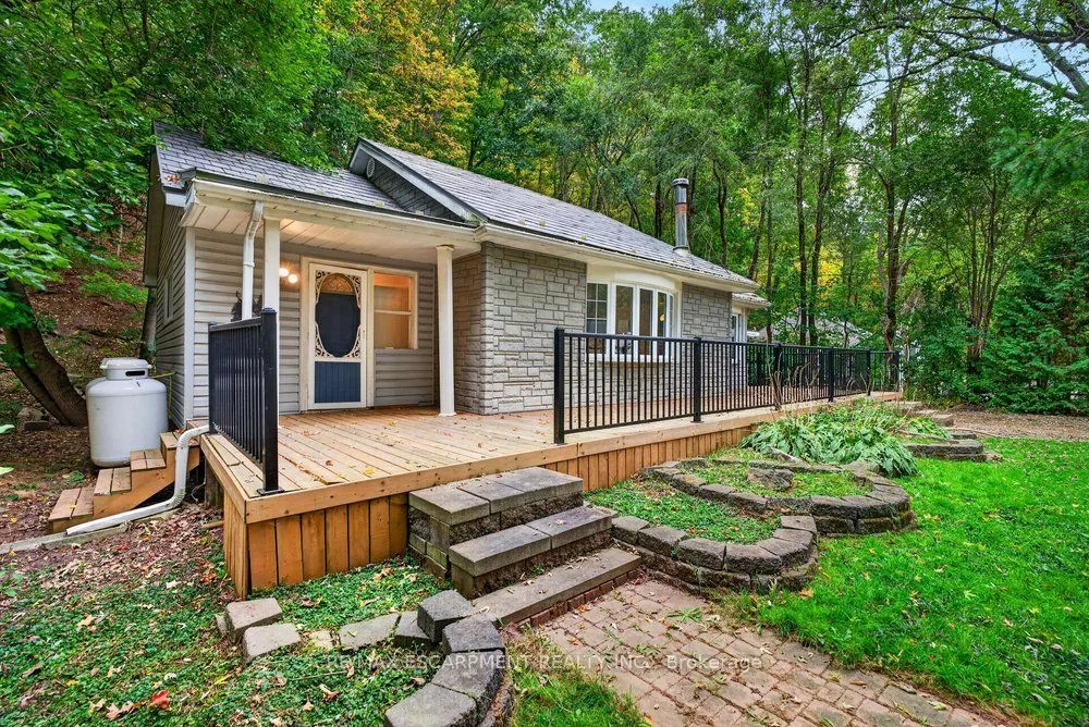 1301 Hidden Valley Road