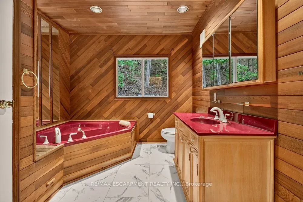 1301 Hidden Valley Road