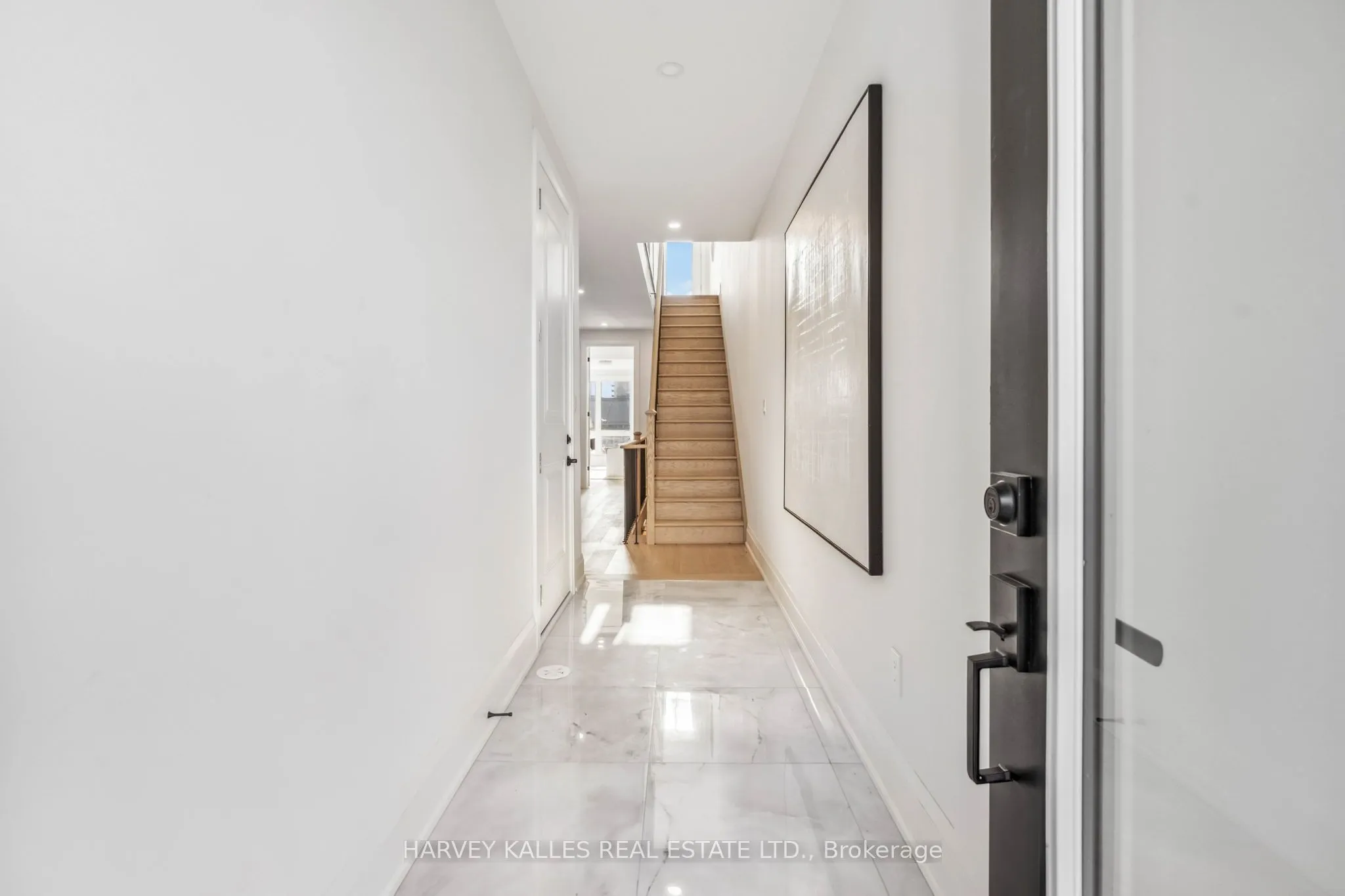 138 East Street #3