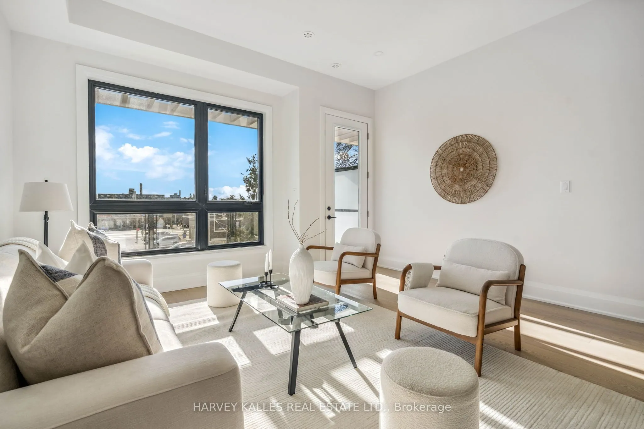 138 East Street #3