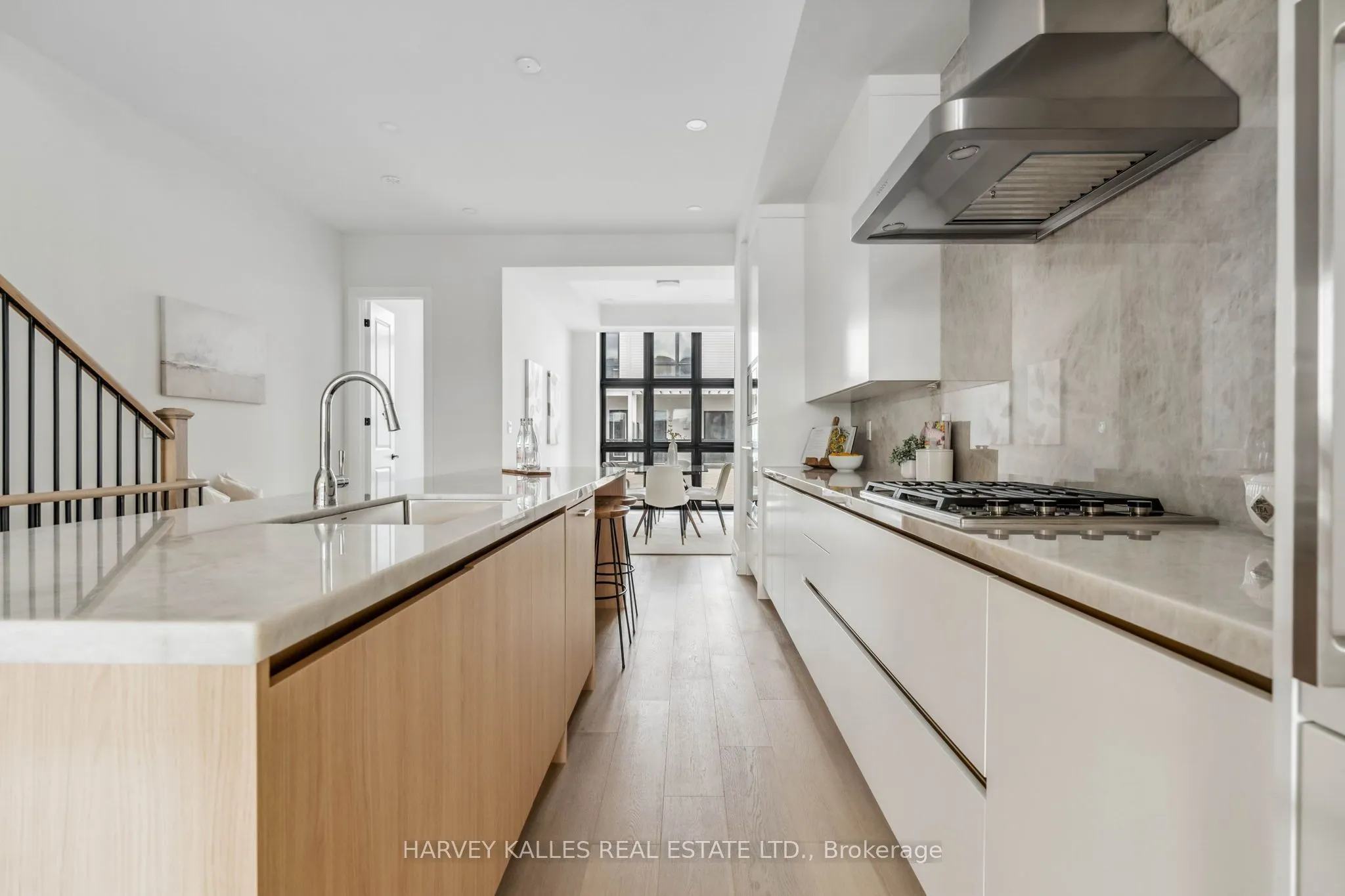 138 East Street #3