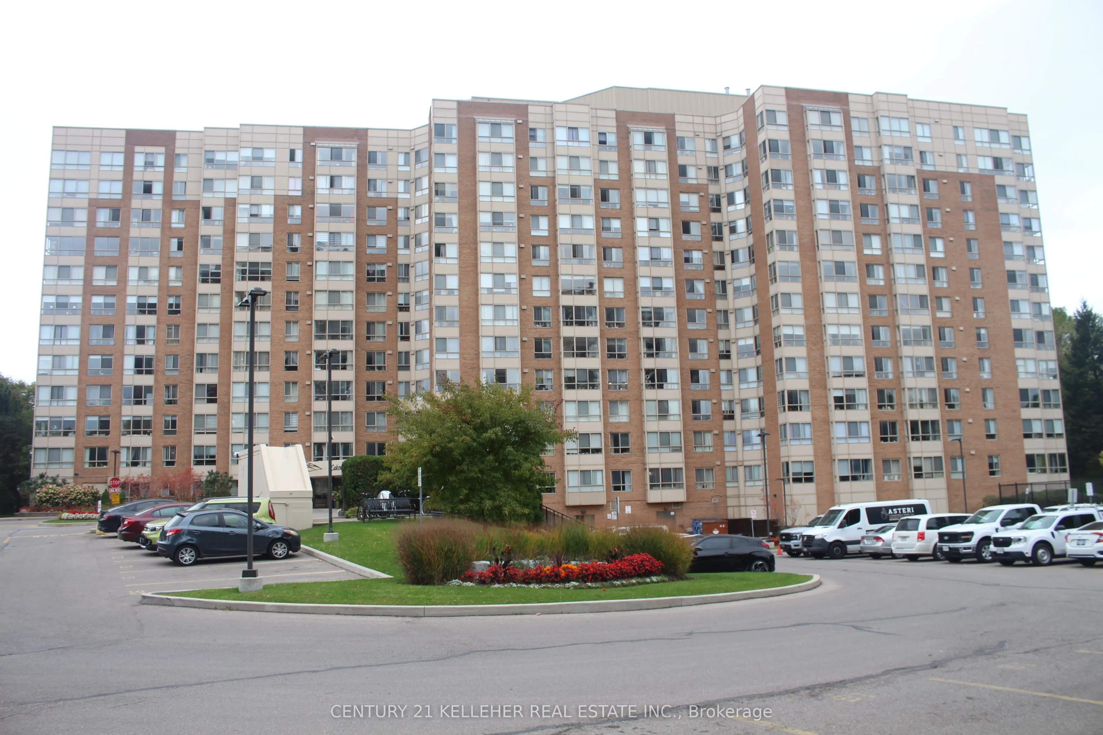 1485 Lakeshore Rd. E #518
