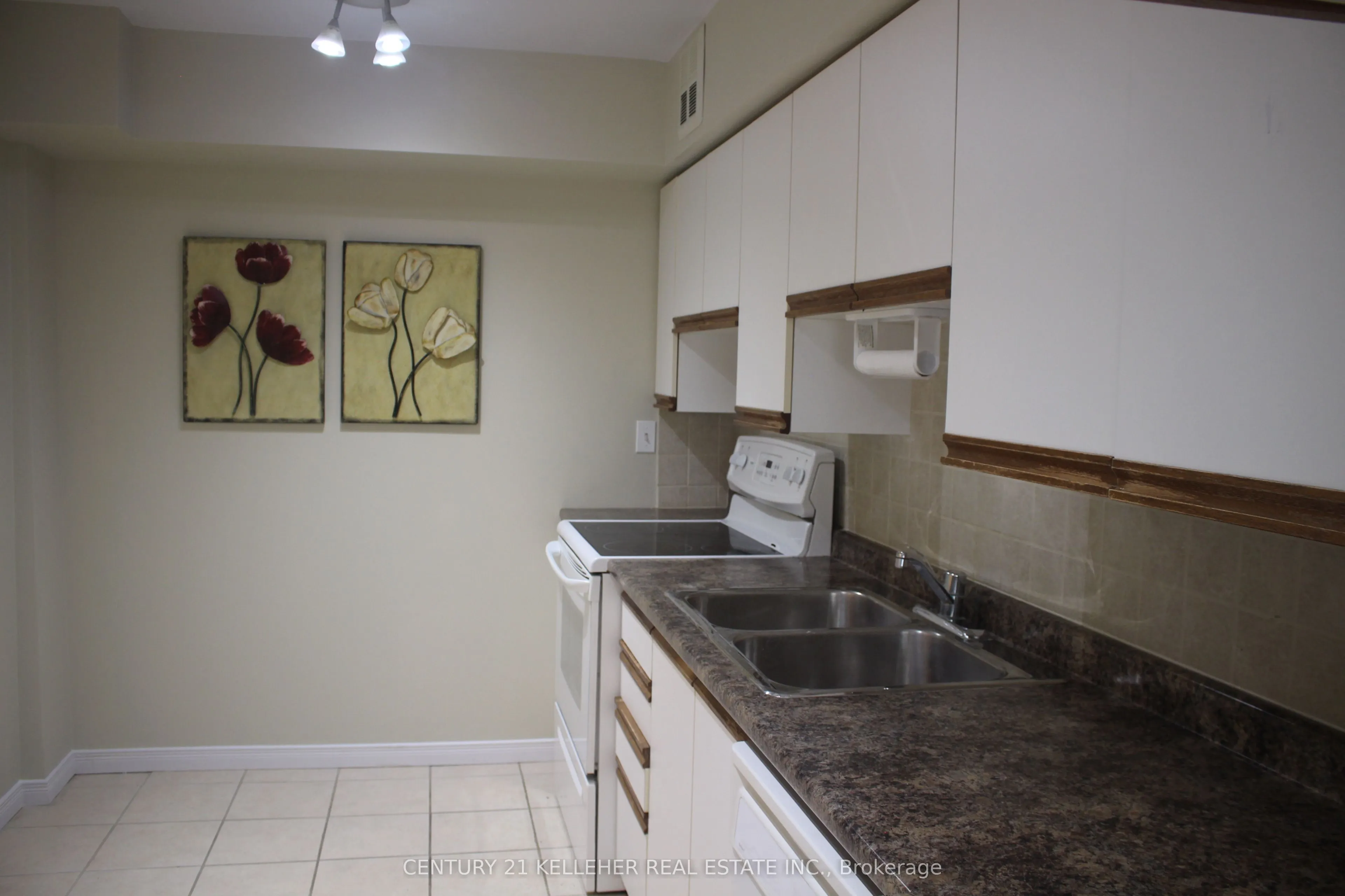 1485 Lakeshore Rd. E #518