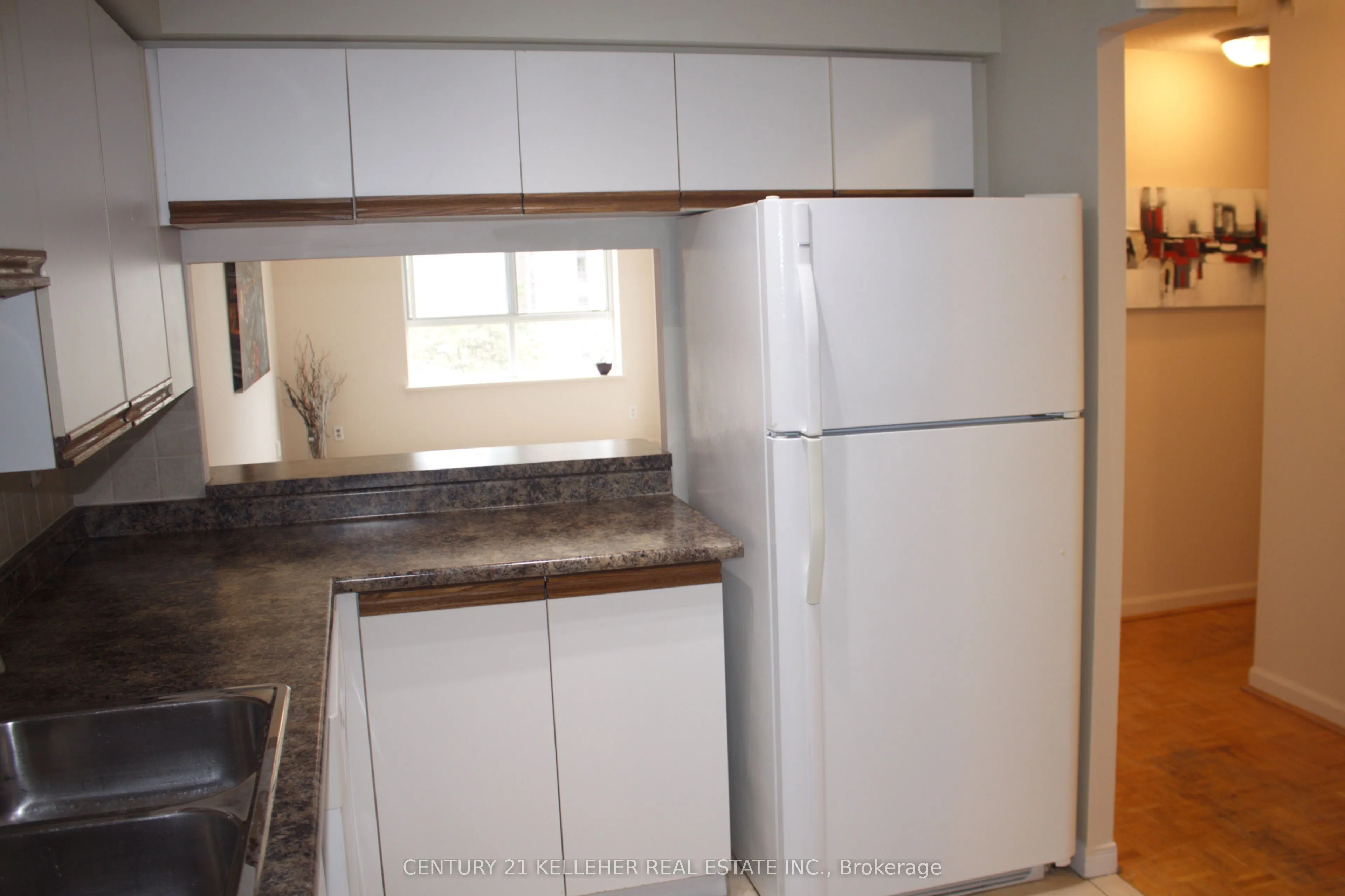 1485 Lakeshore Rd. E #518