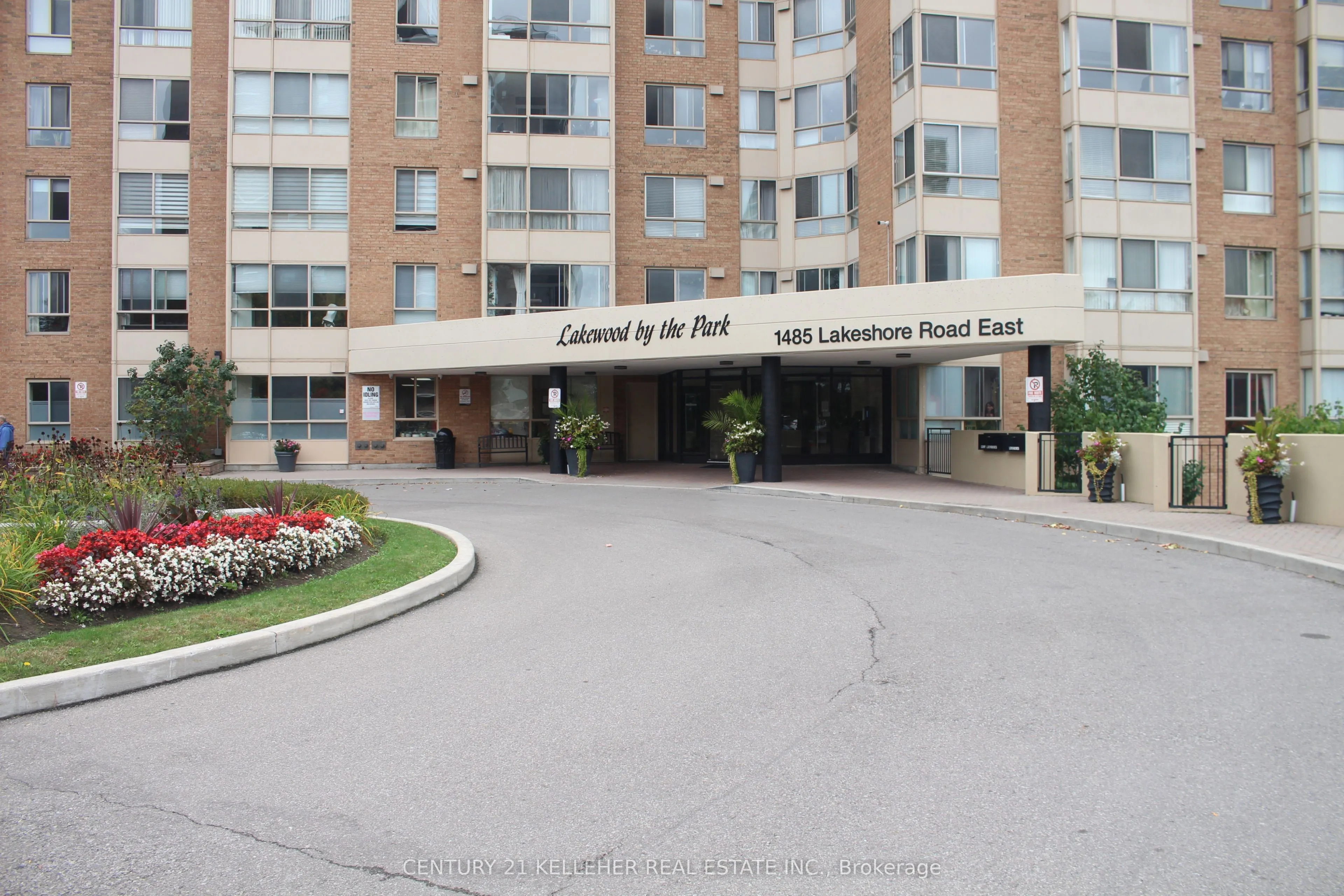 1485 Lakeshore Rd. E #518