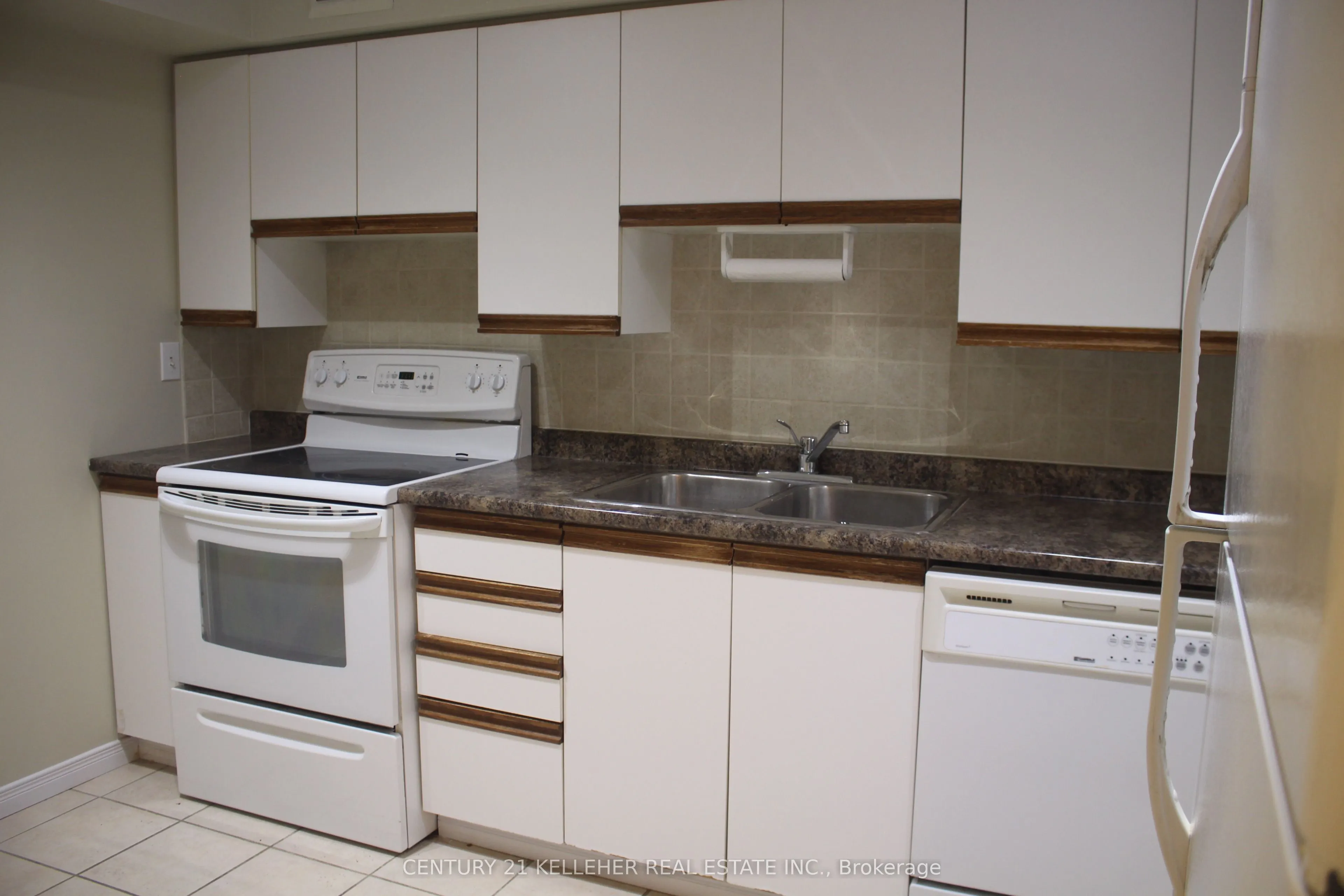 1485 Lakeshore Rd. E #518