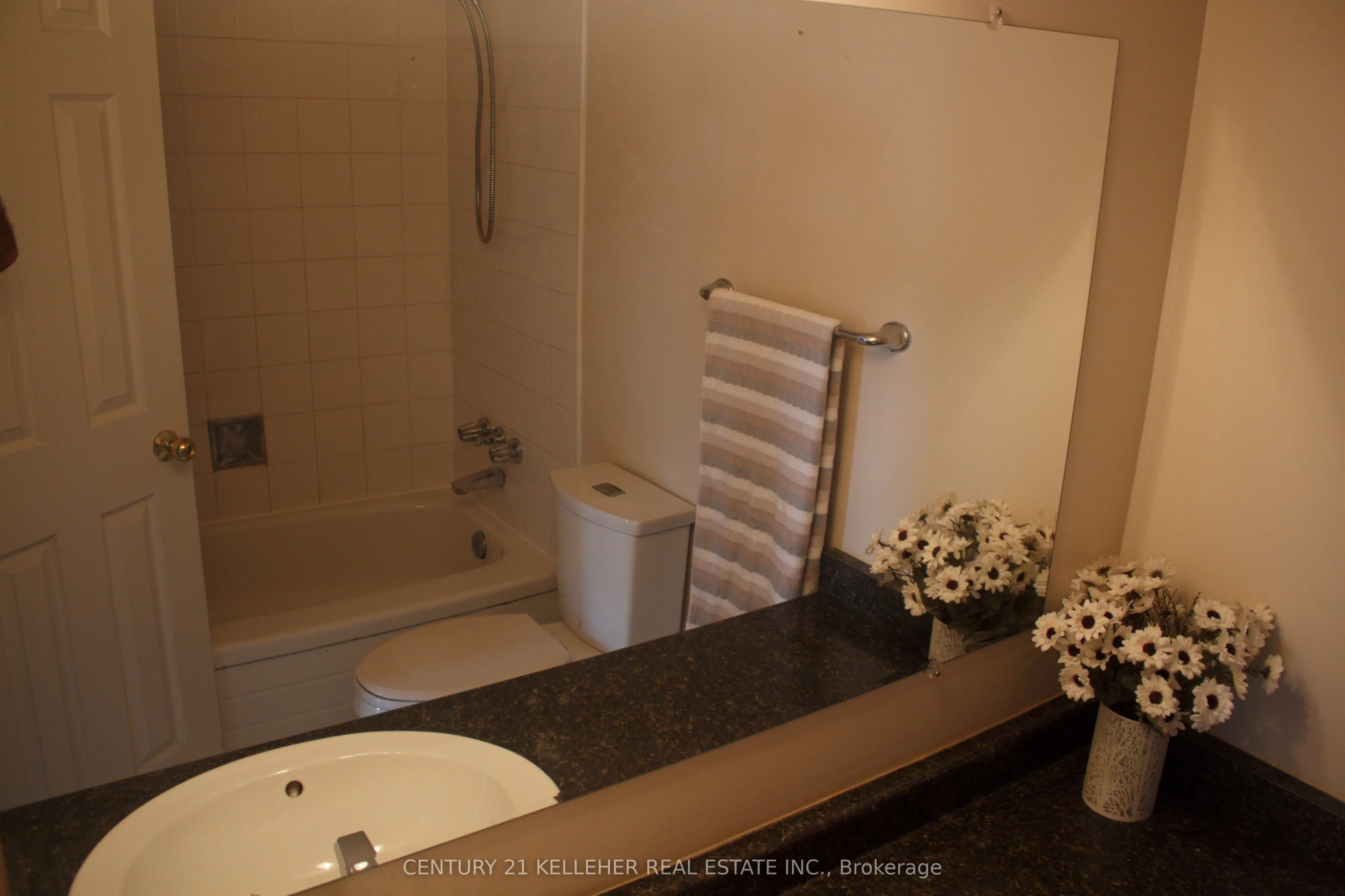 1485 Lakeshore Rd. E #518