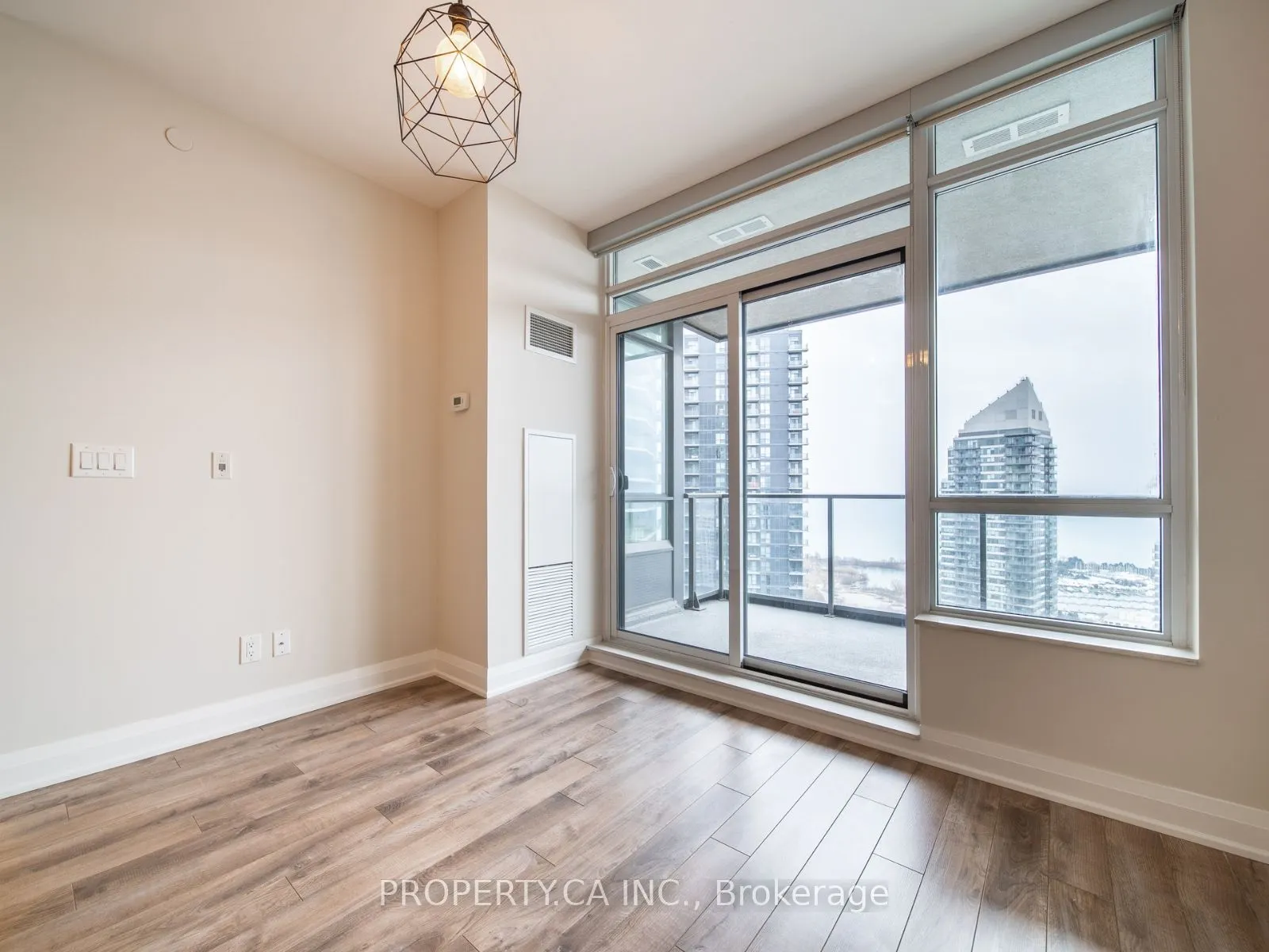 36 Park Lawn Road #3501