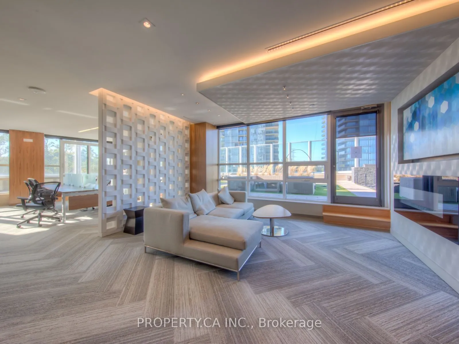 36 Park Lawn Road #3501