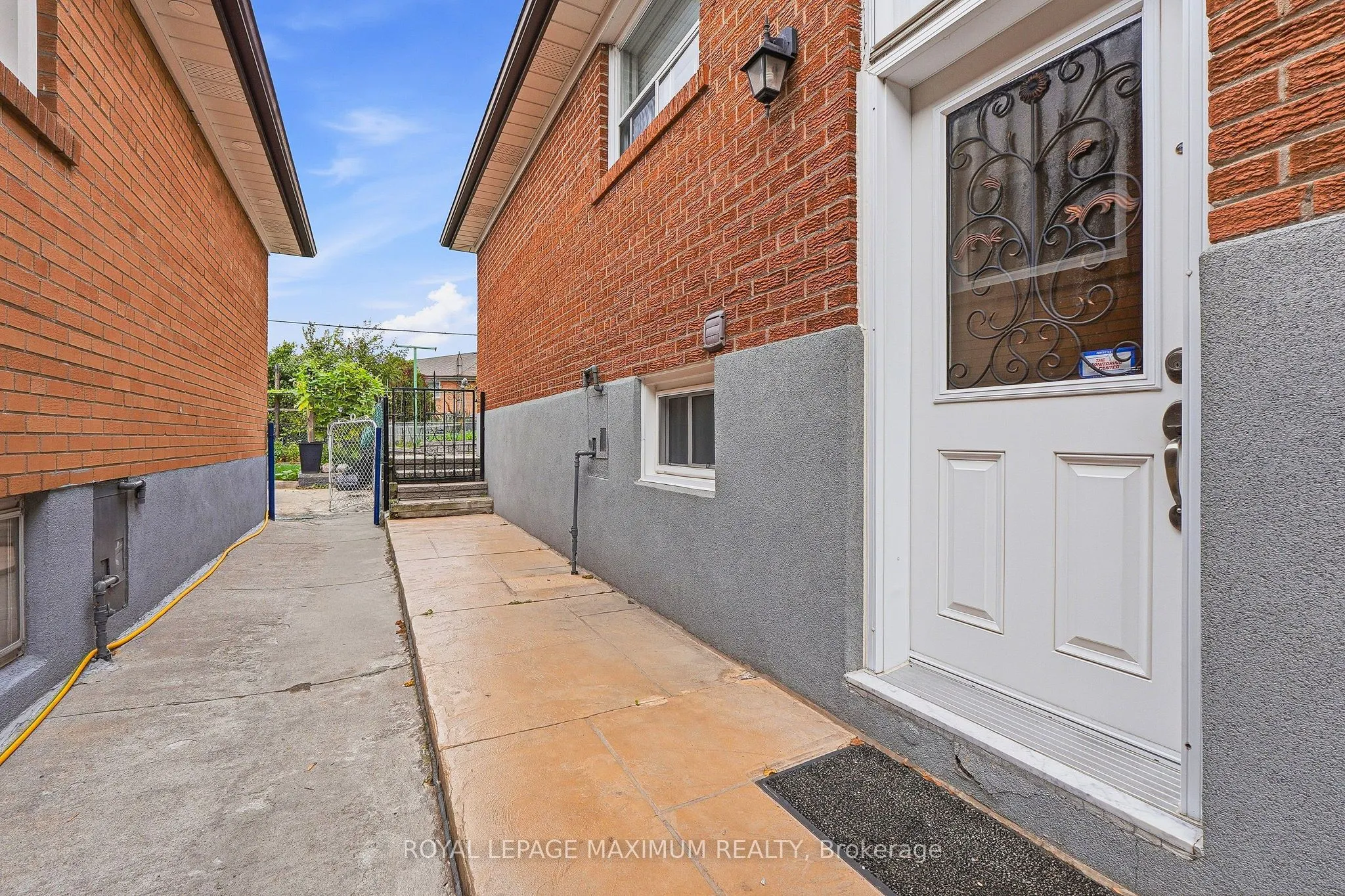 66 Spenvalley Drive