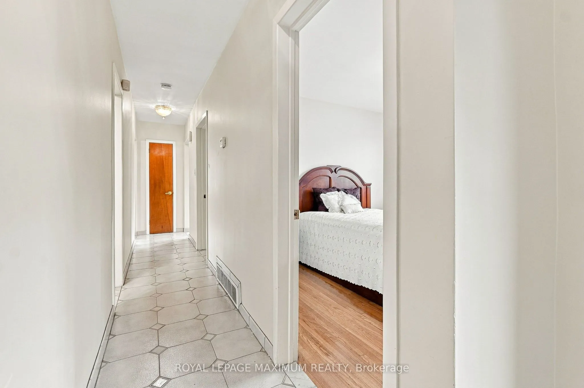 66 Spenvalley Drive