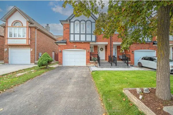 106 Bighorn Crescent