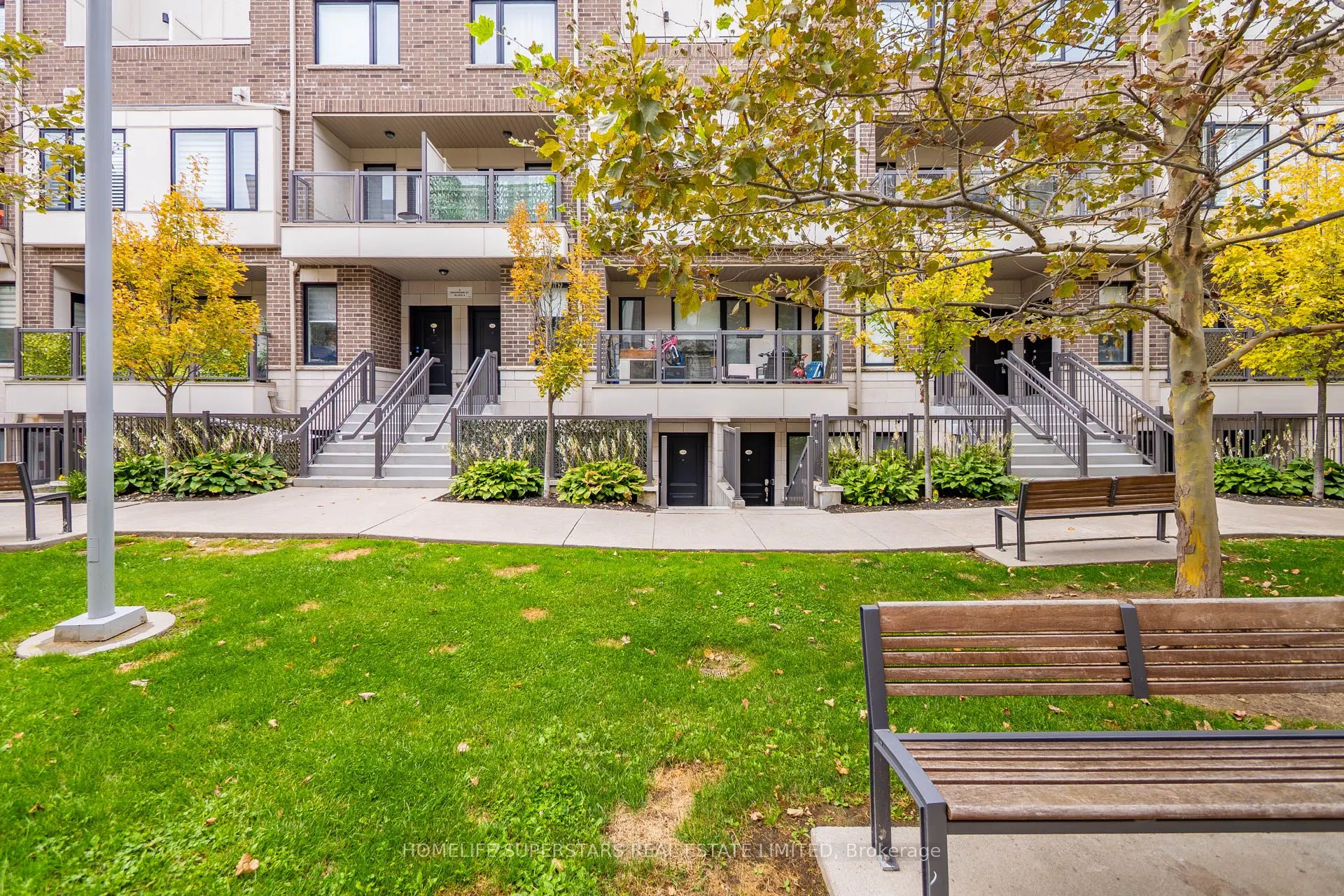 8 Drummond Street #413