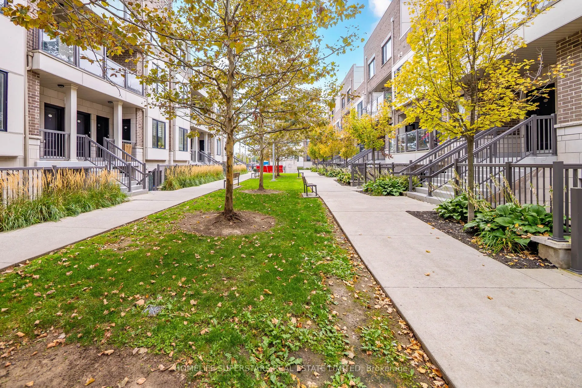 8 Drummond Street #413