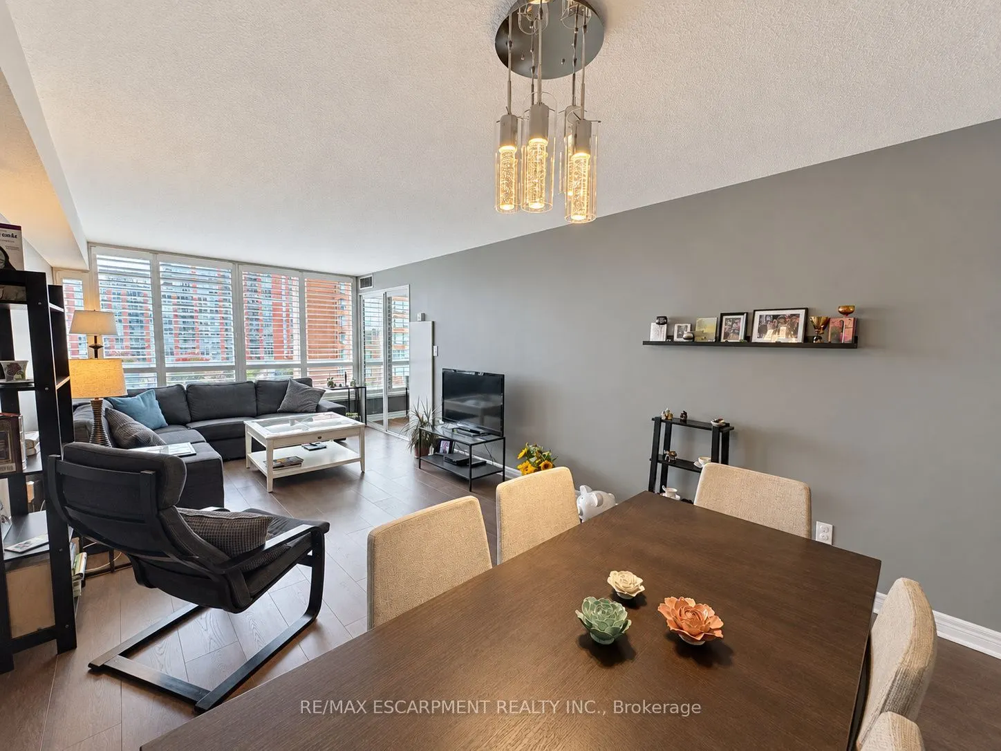 1276 Maple Crossing Boulevard #503