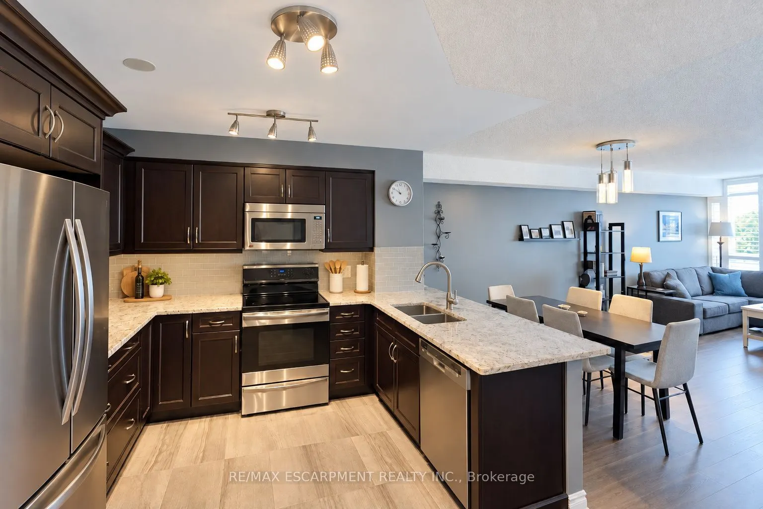 1276 Maple Crossing Boulevard #503