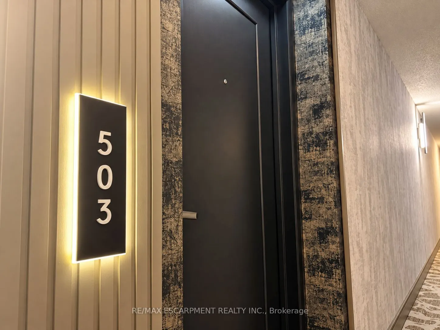 1276 Maple Crossing Boulevard #503