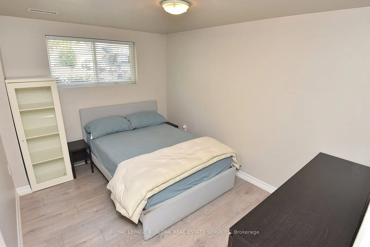 699 Castleguard Crescent
