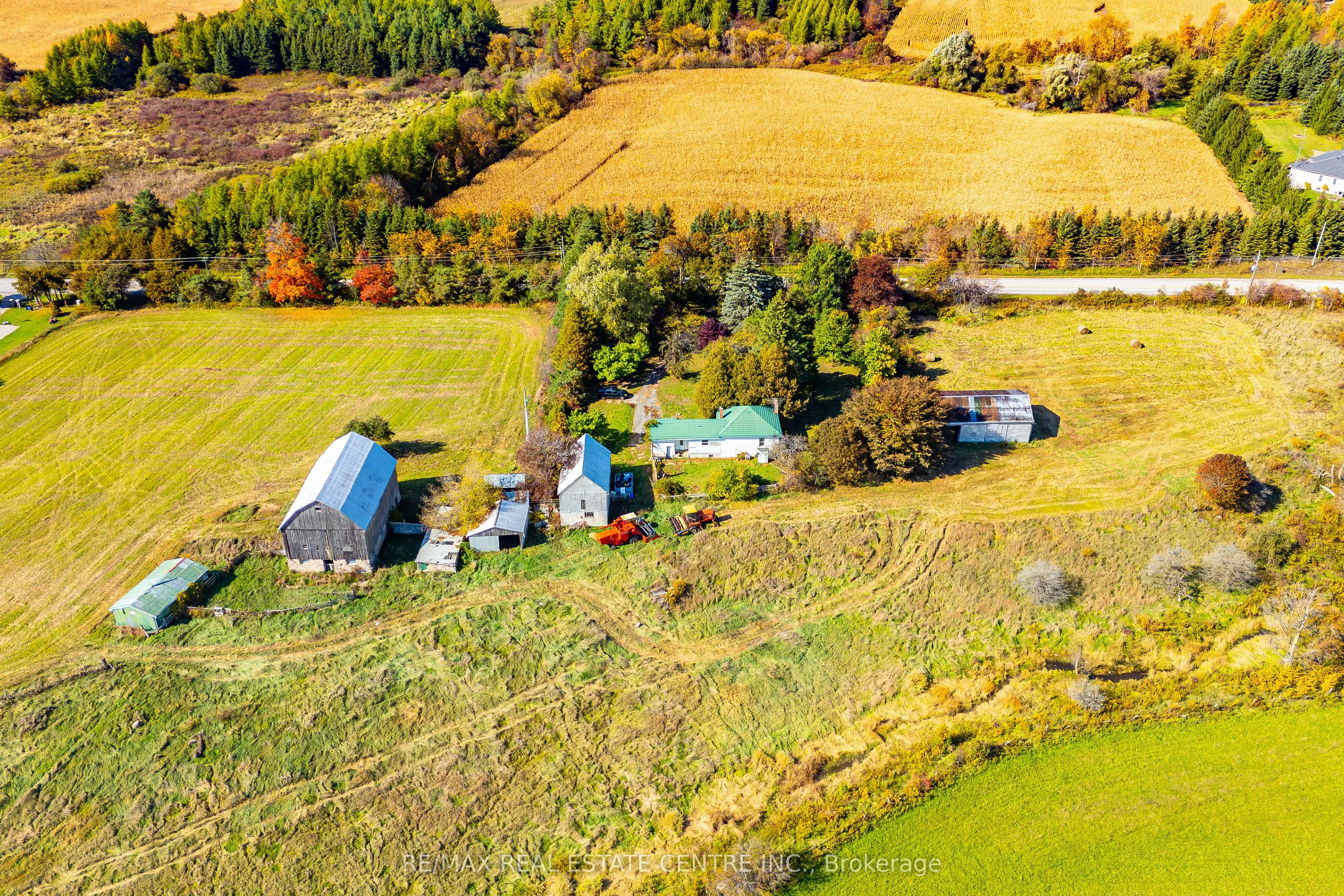 11858 32 Side Road