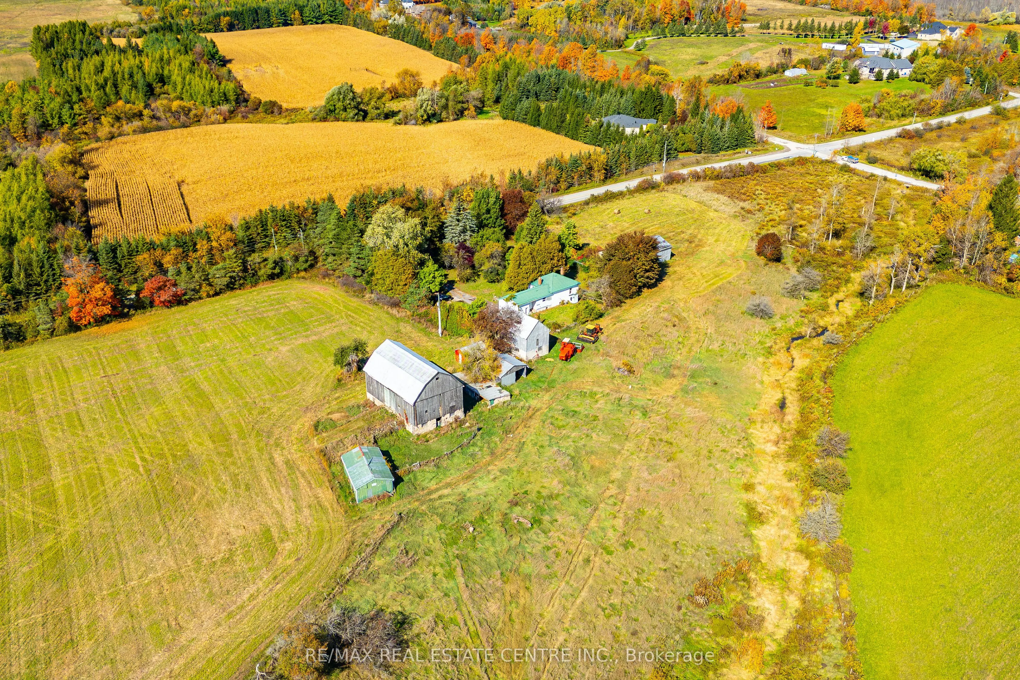 11858 32 Side Road