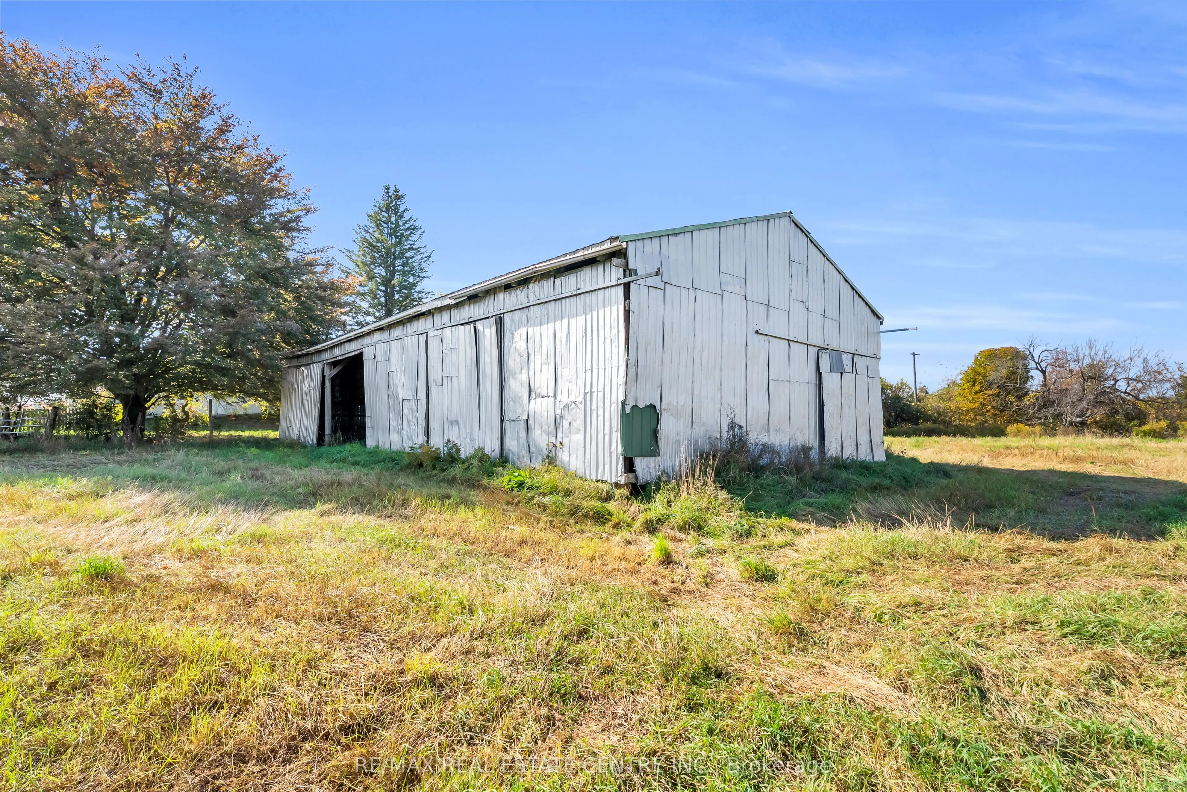 11858 32 Side Road