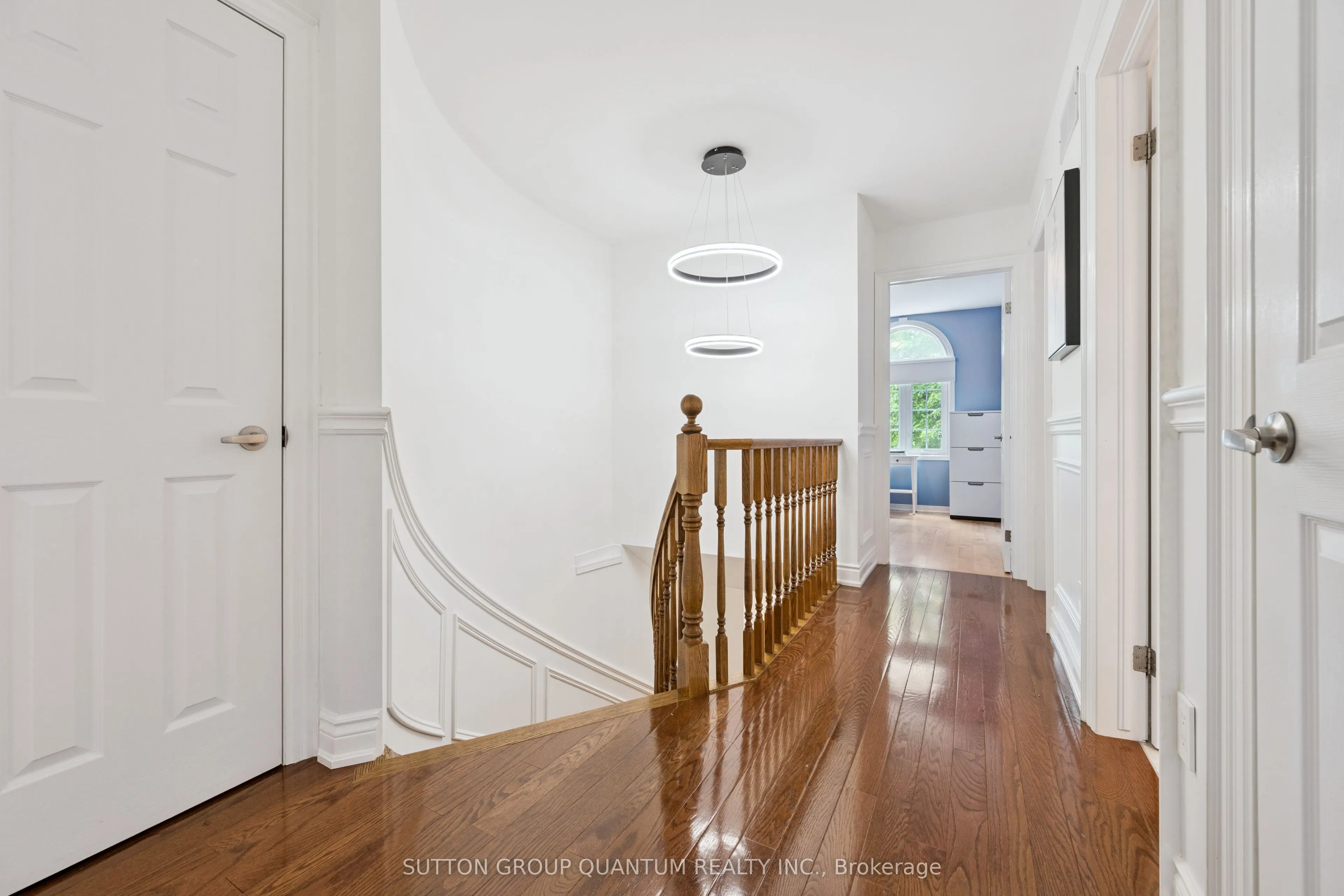 3092 Shannon Crescent