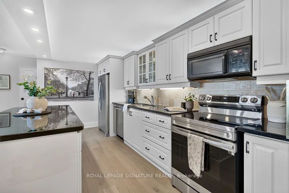1515 Lakeshore Road #1708