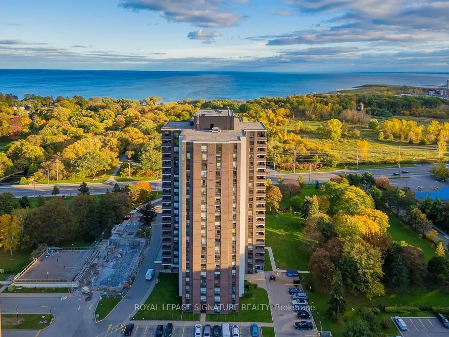 1515 Lakeshore Road #1708