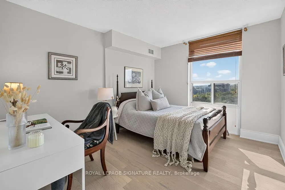 1515 Lakeshore Road #1708