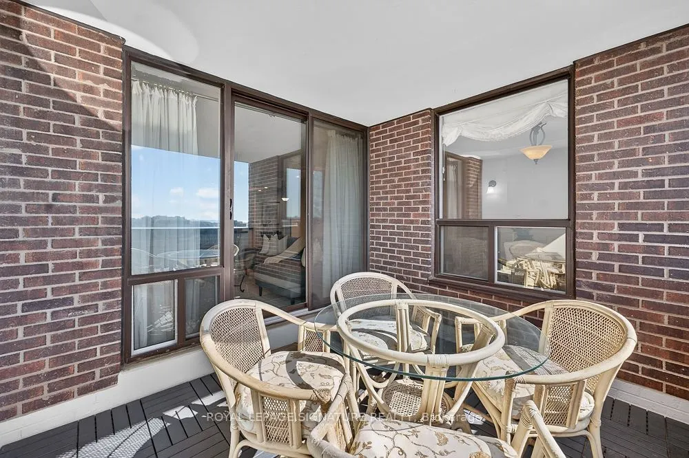 1515 Lakeshore Road #1708