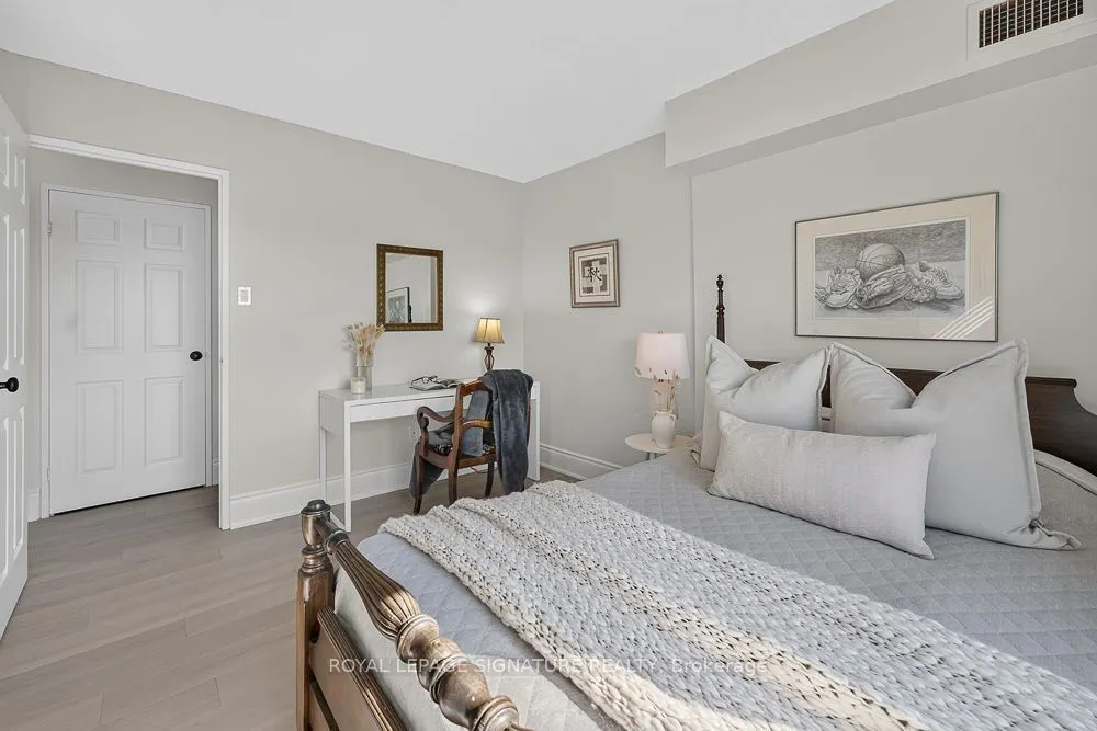 1515 Lakeshore Road #1708