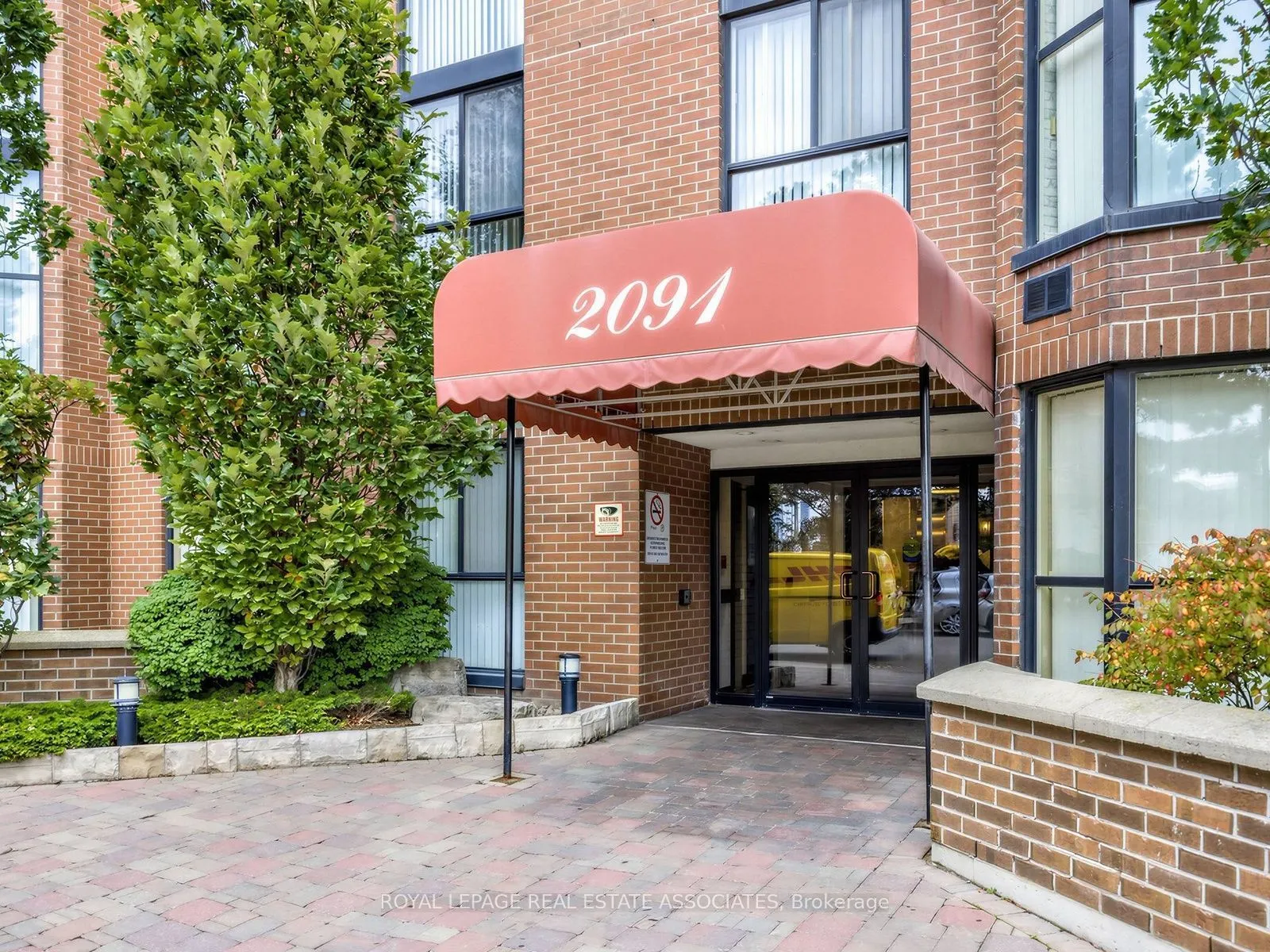 2091 Hurontario Street #504