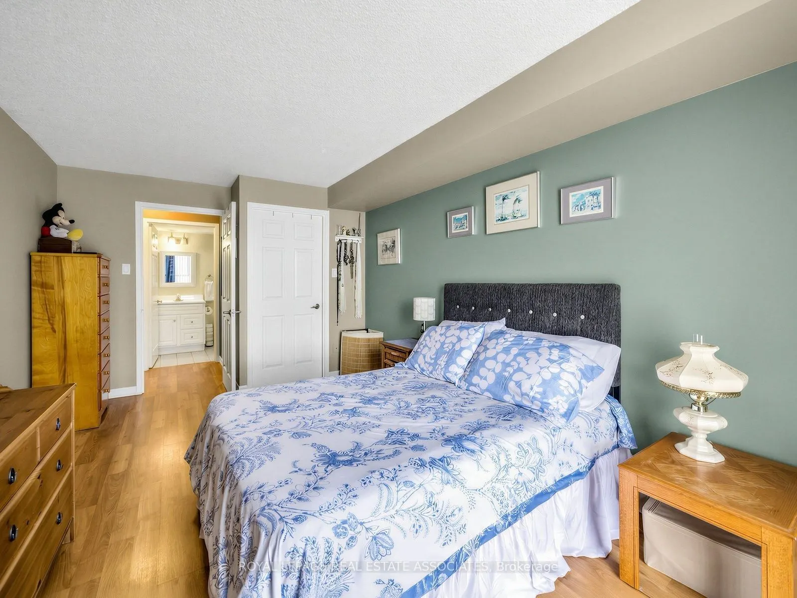2091 Hurontario Street #504