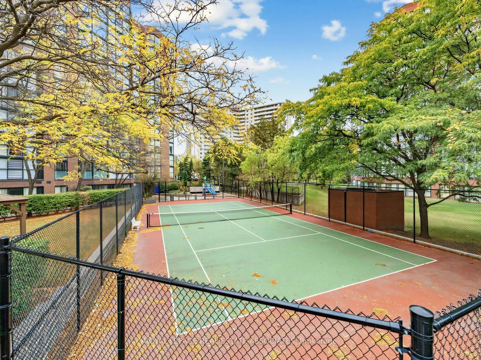 2091 Hurontario Street #504