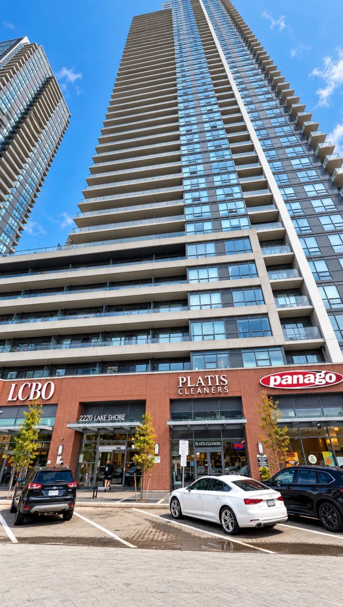 2220 Lakeshore Boulevard #307