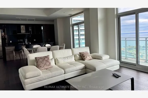 33 Shore Breeze Drive
