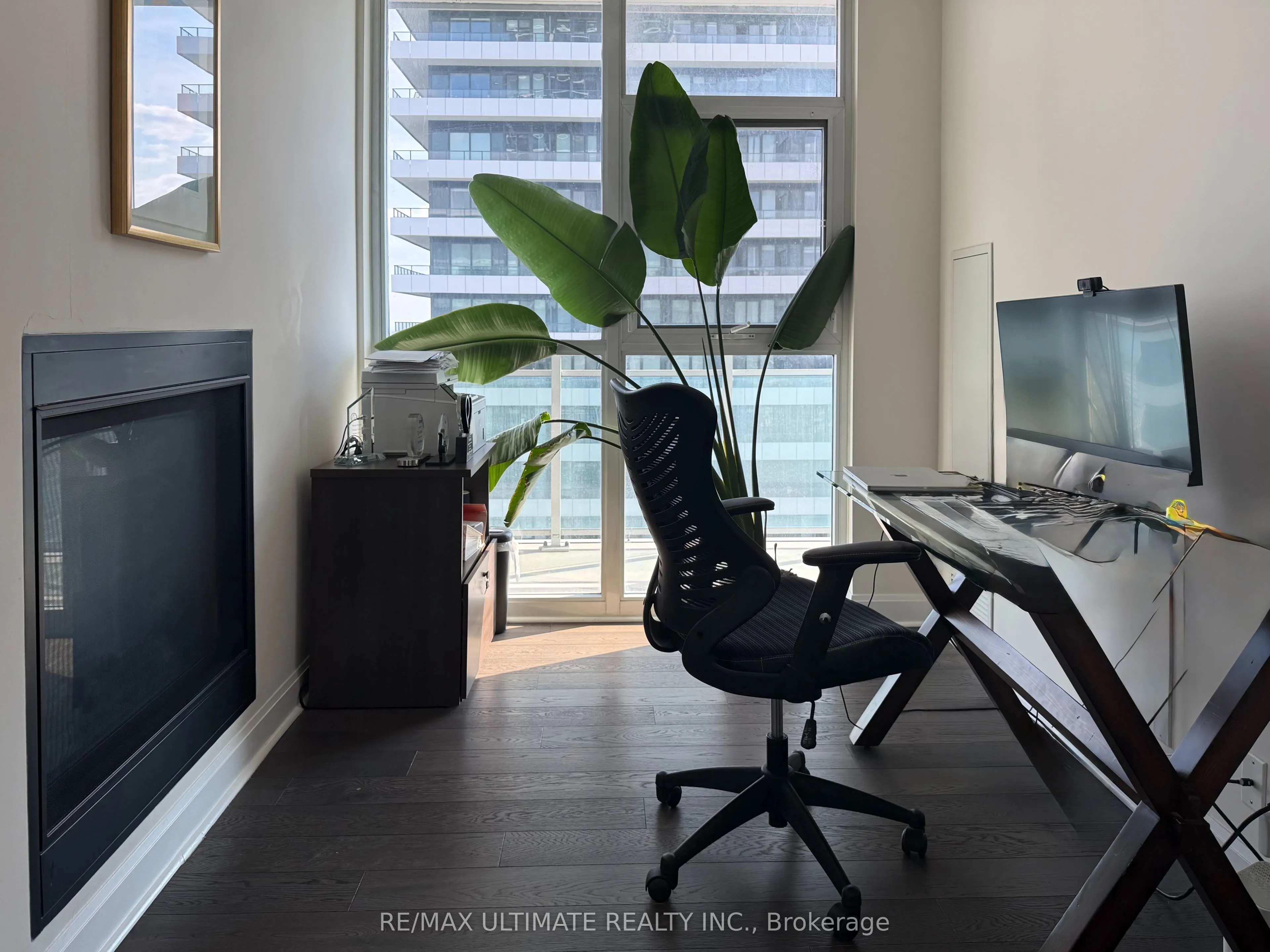 33 Shore Breeze Drive #3901