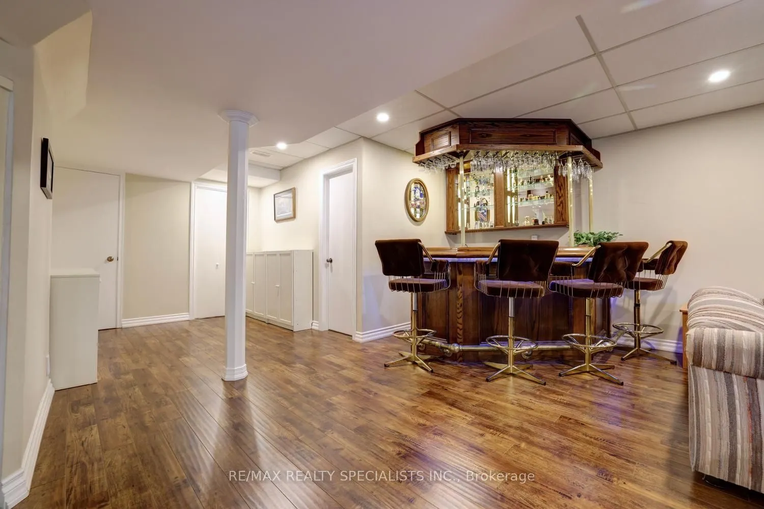 1027 Serdica Court
