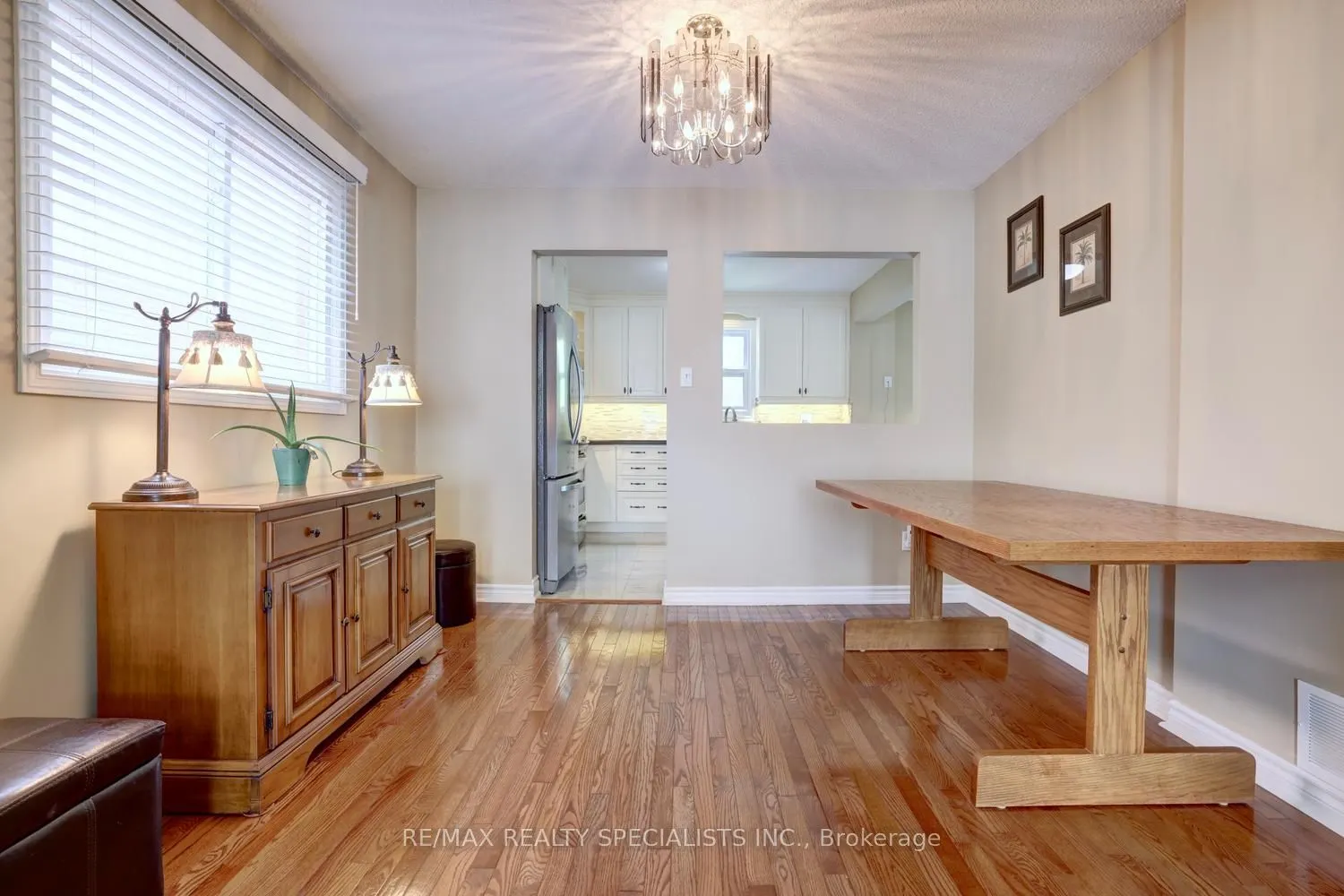 1027 Serdica Court