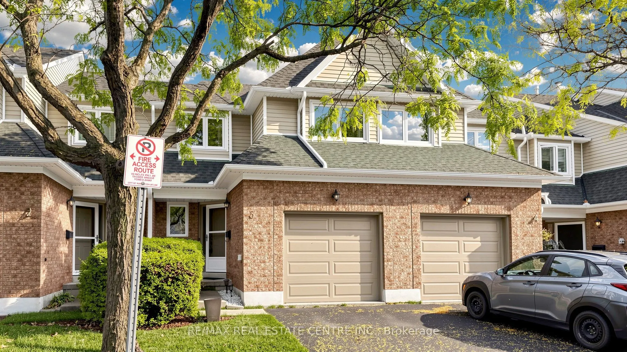 2215 Cleaver Avenue #3