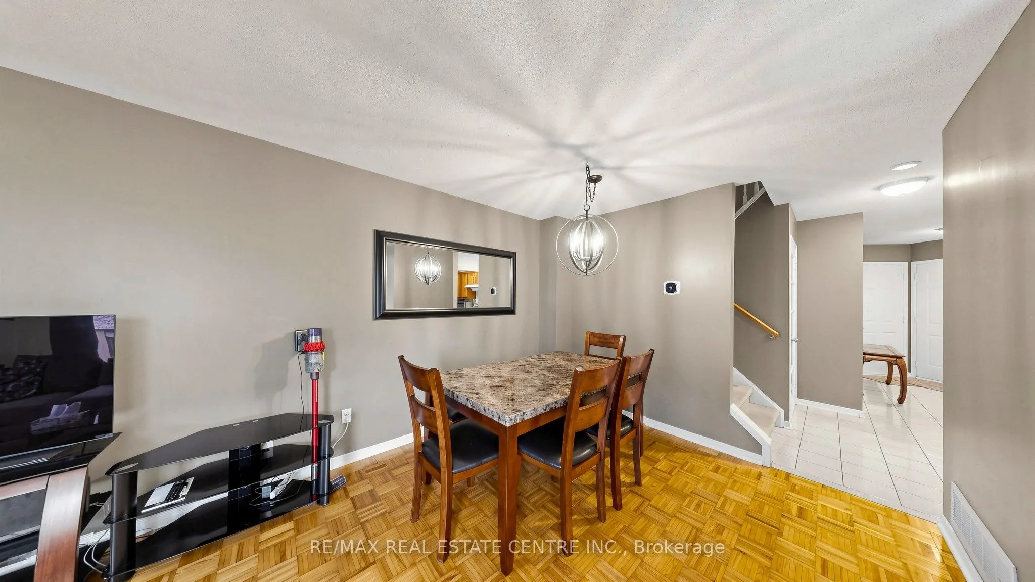 2215 Cleaver Avenue #3