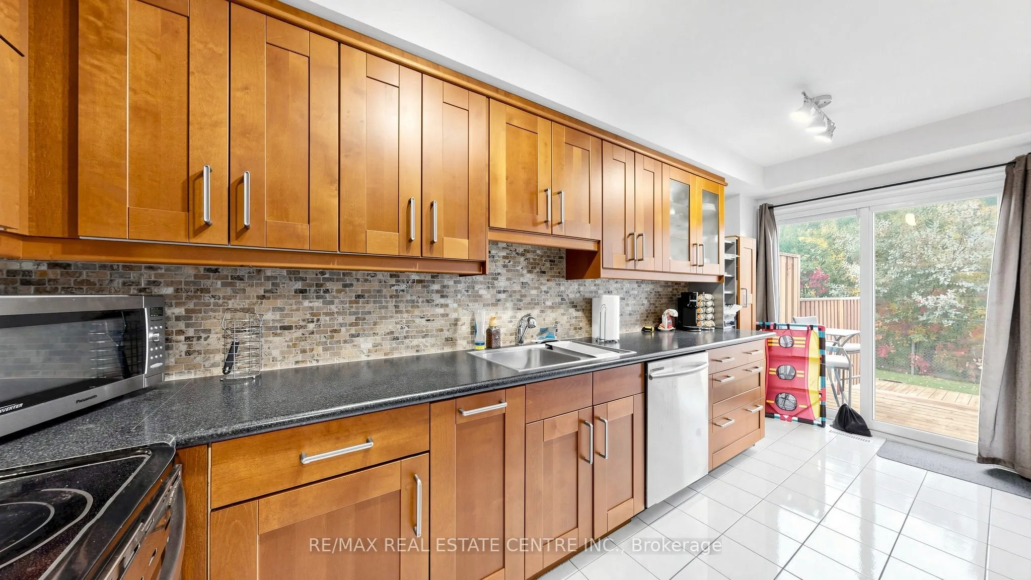 2215 Cleaver Avenue #3