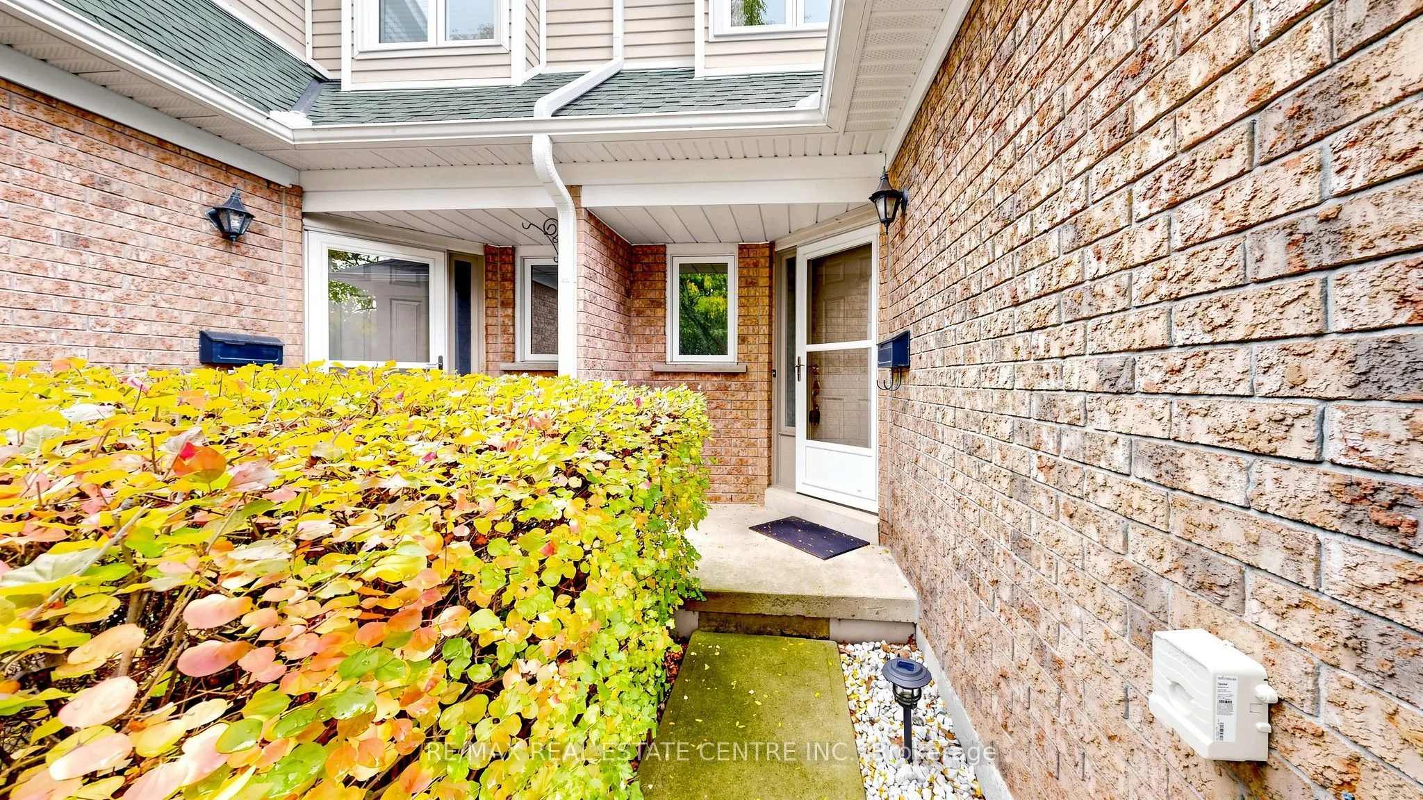 2215 Cleaver Avenue #3